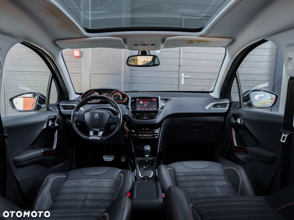 Peugeot 2008 BlueHDi FAP 120 STOP & START EAT6 Allure - 19