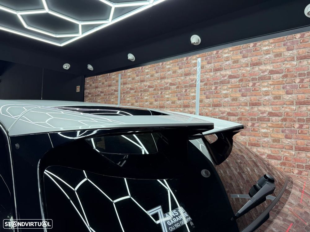 MG MG4 64 kWh Luxury - 15