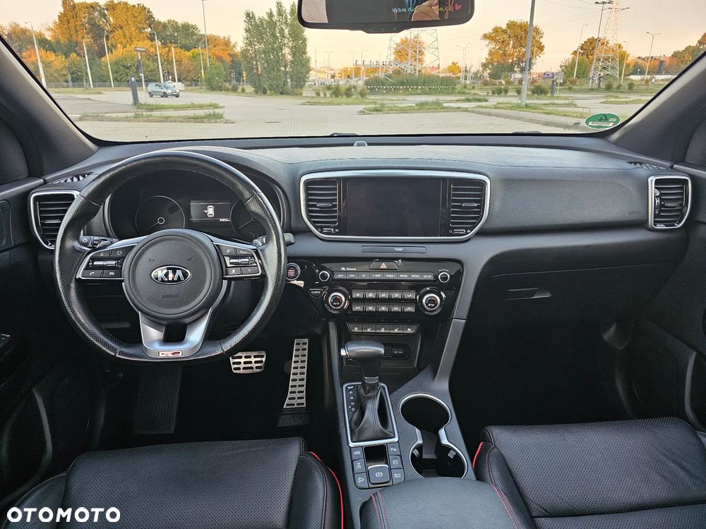 Kia Sportage 2.0 CRDI AWD Eco-Dynamics+ (48V M-H) GT LINE - 18