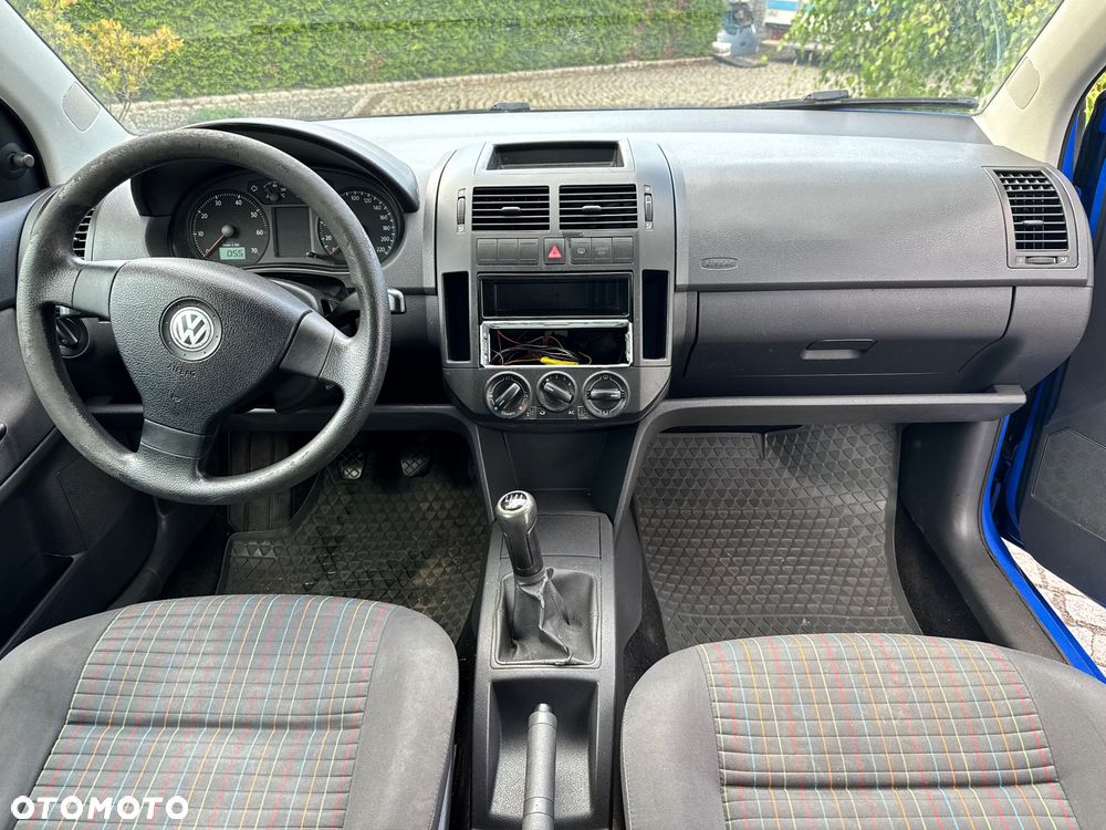 Volkswagen Polo - 21