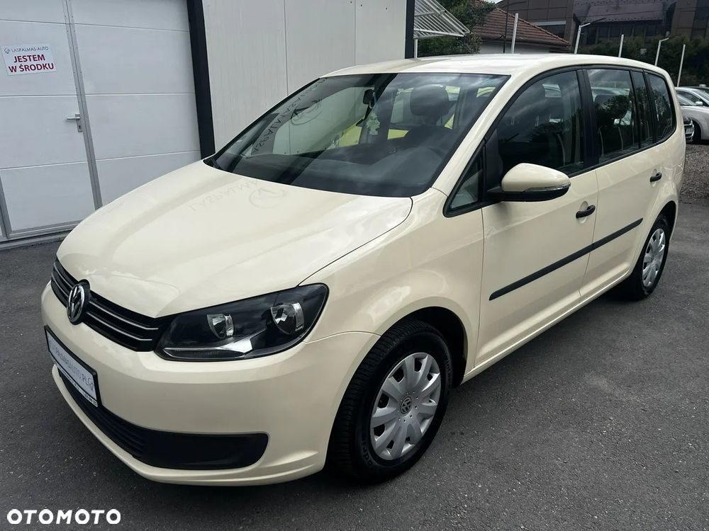 Volkswagen Touran - 8