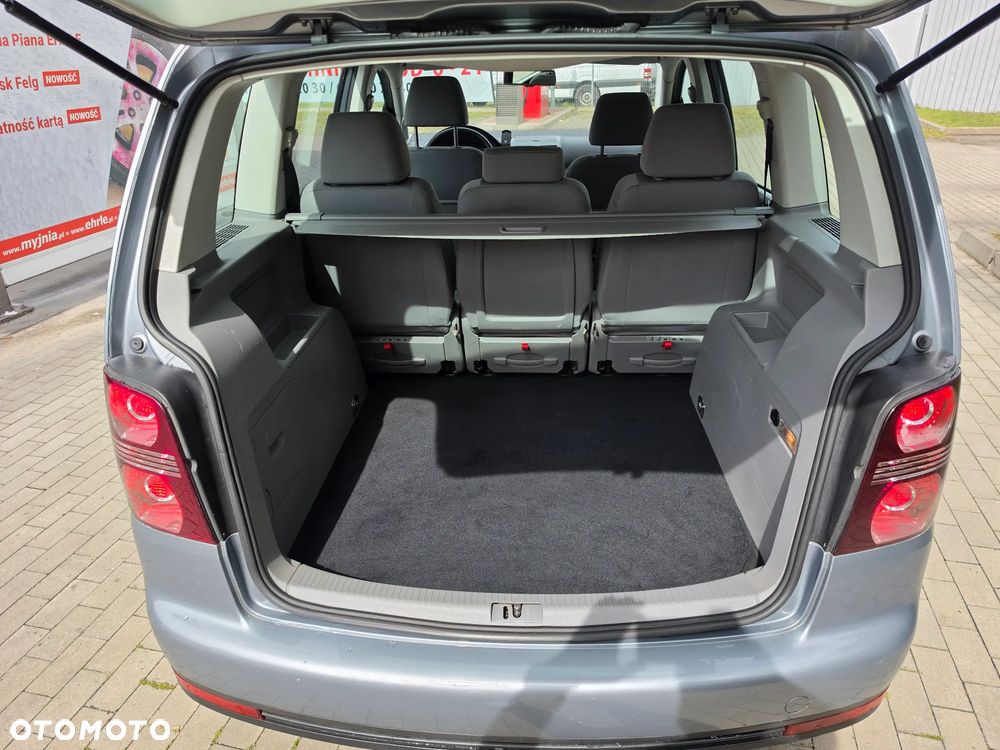 Volkswagen Touran 1.9 TDI DPF Highline - 13