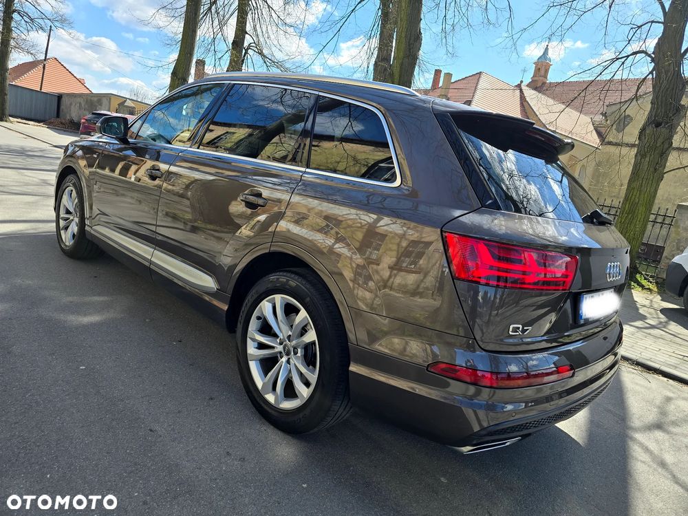 Audi Q7 3.0 TDI Quattro Tiptronic - 24