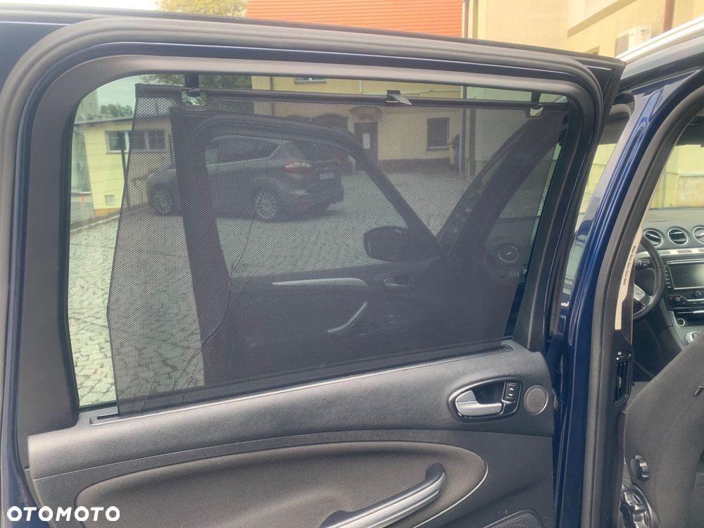 Ford Galaxy - 18