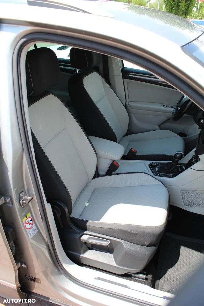 Volkswagen Tiguan 2.0 TDI 4Mot DSG Comfortline - 12