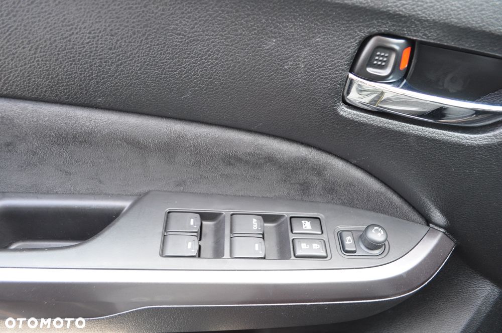 Suzuki Vitara 1.4 Boosterjet Hybrid Comfort+ - 38