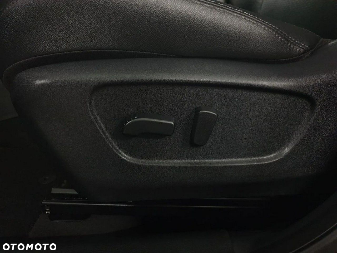 Nissan Qashqai 1.5 dCi Tekna+ - 25