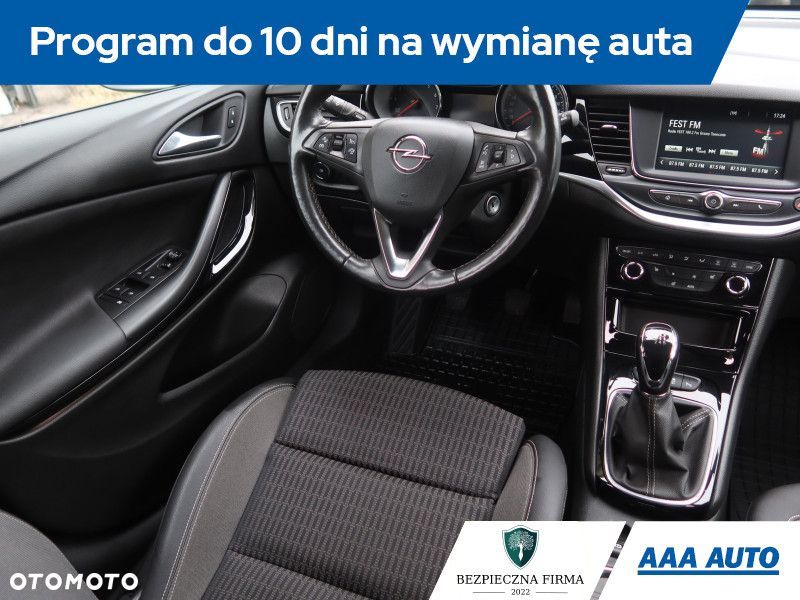 Opel Astra - 8