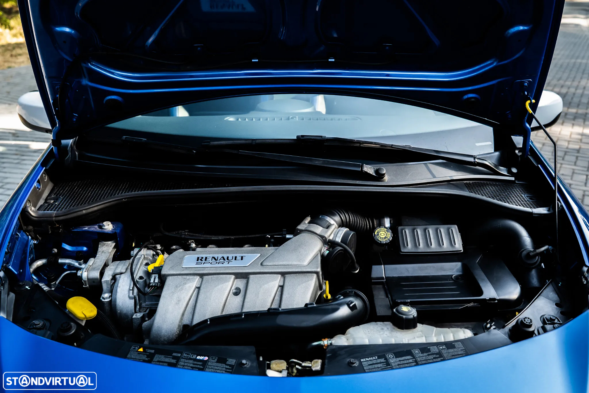 Renault Clio 2.0 16V Gordini RS - 16