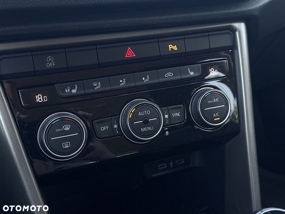 Volkswagen T-Roc 1.5 TSI GPF ACT Advance - 21