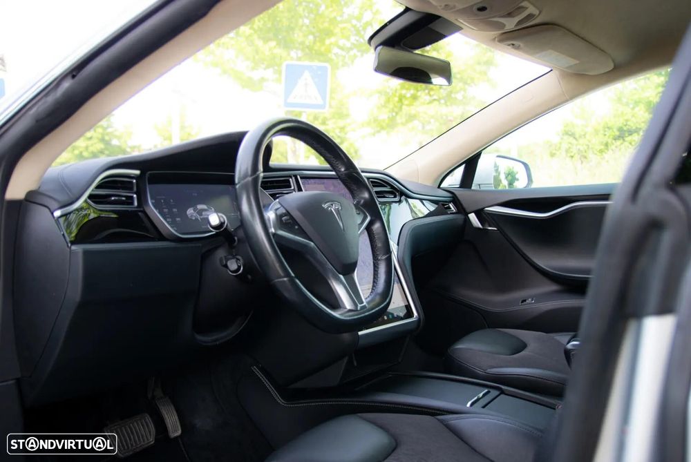 Tesla Model S 70D AWD - 15