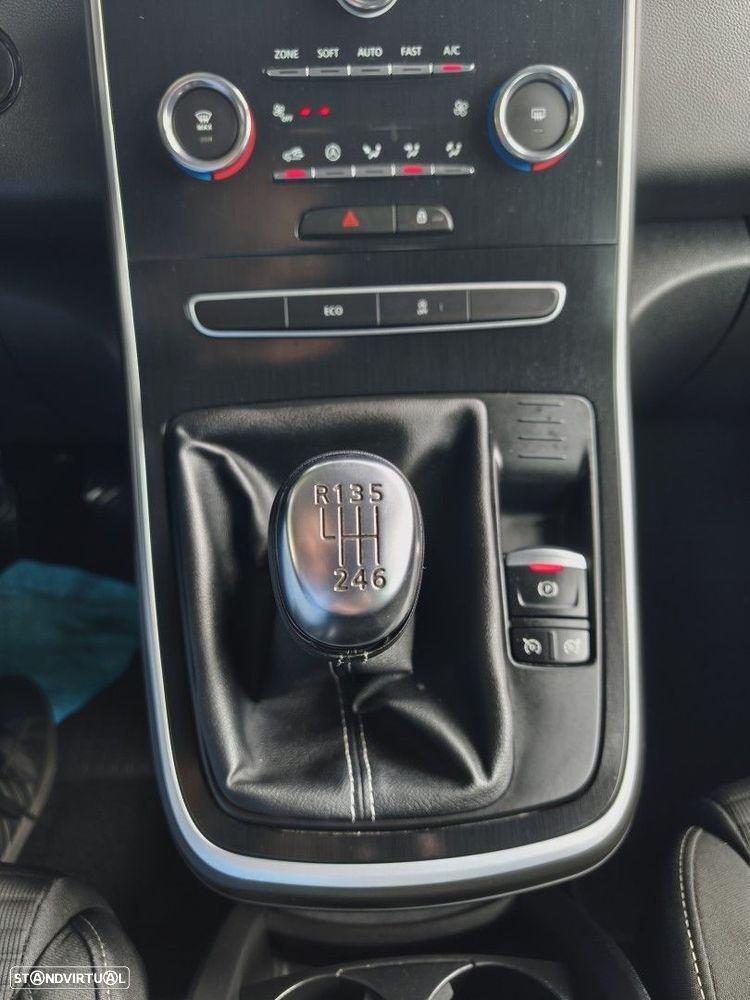 Renault Scénic 1.3 TCe Limited - 8