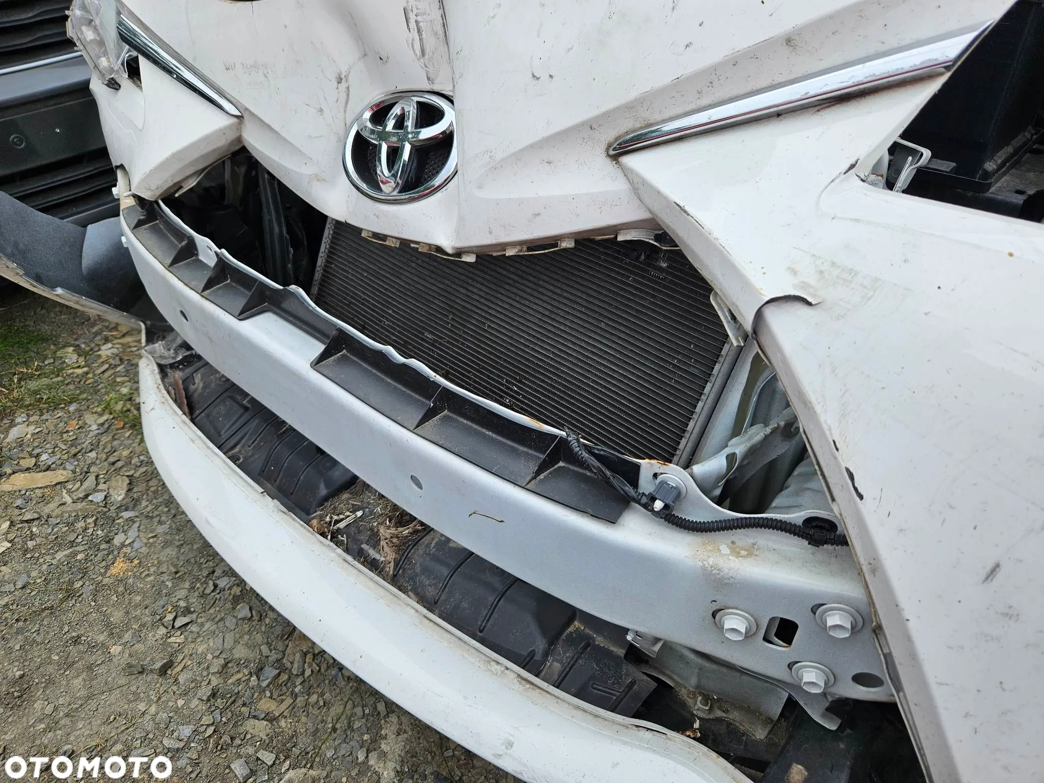 Toyota Yaris 1.0 Life - 10