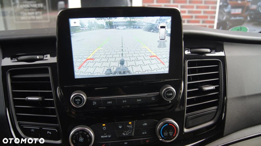 Ford Tourneo Custom 2.0 EcoBlue L1 Sport SelectShift - 20