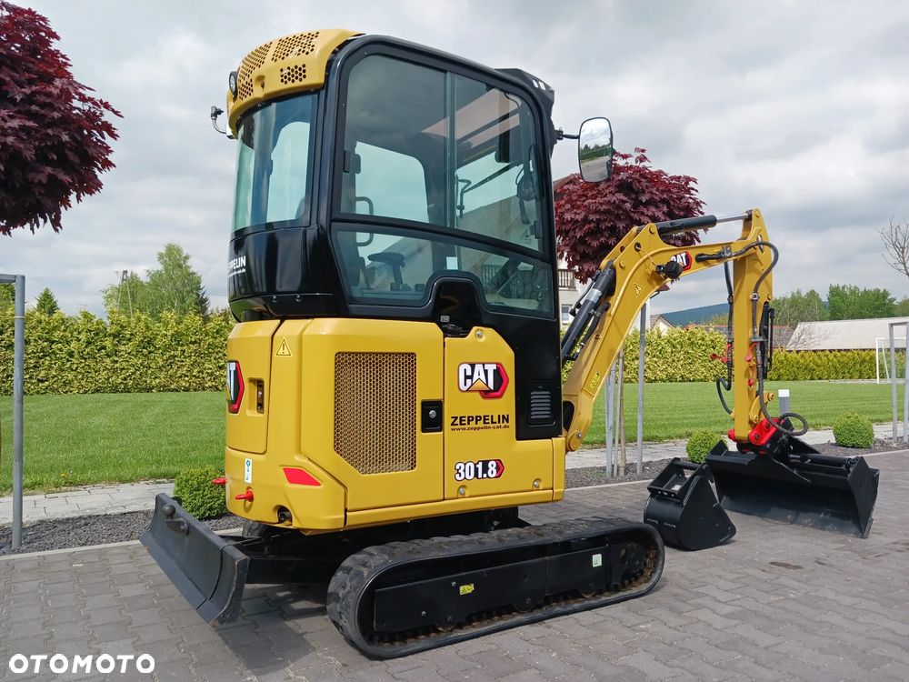 Caterpillar 301.8 - 1