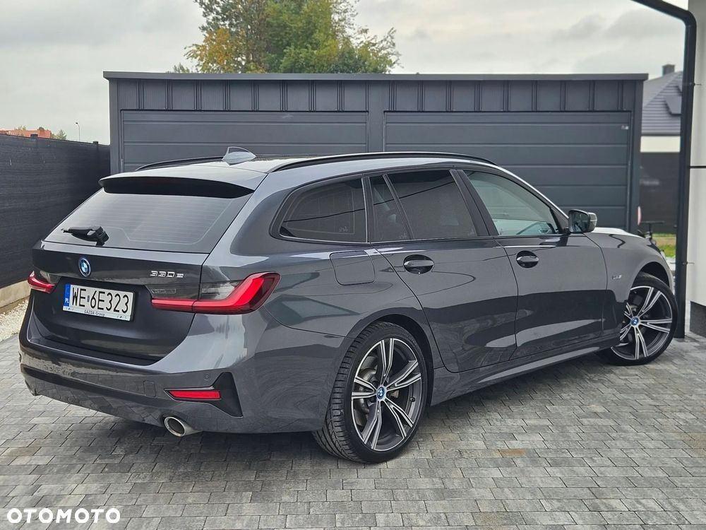 BMW Seria 3 - 23