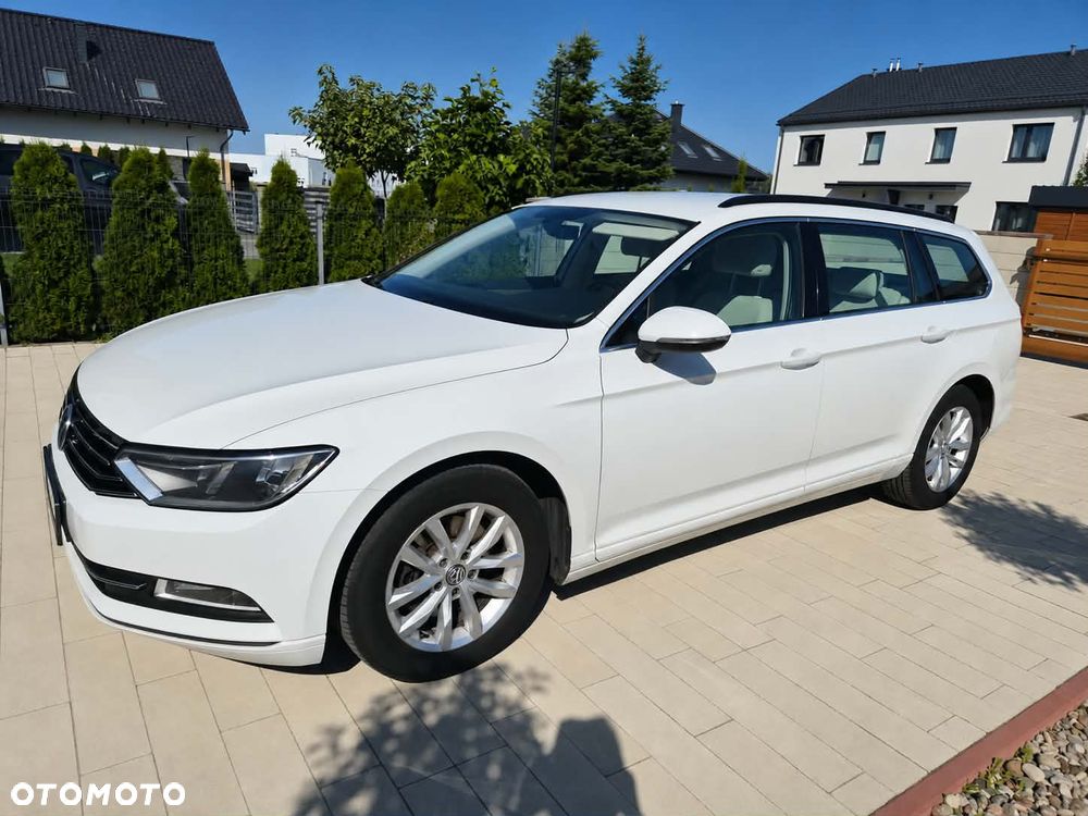Volkswagen Passat 1.6 TDI BMT Comfortline - 1