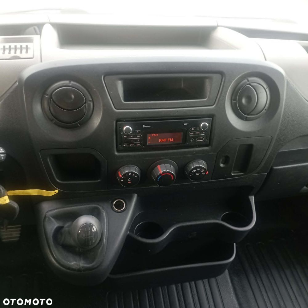 Renault Master - 10