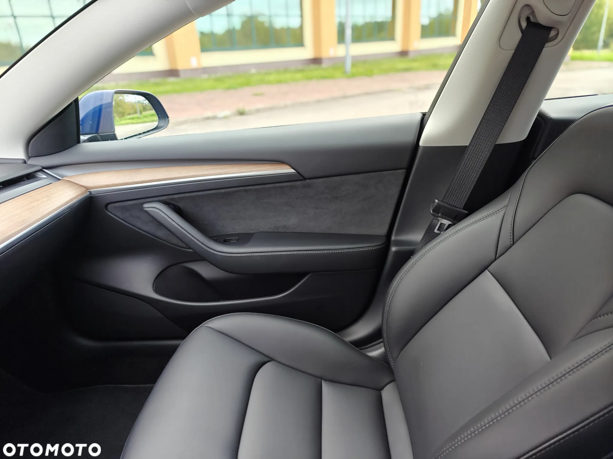 Tesla Model 3 Long Range RWD - 19