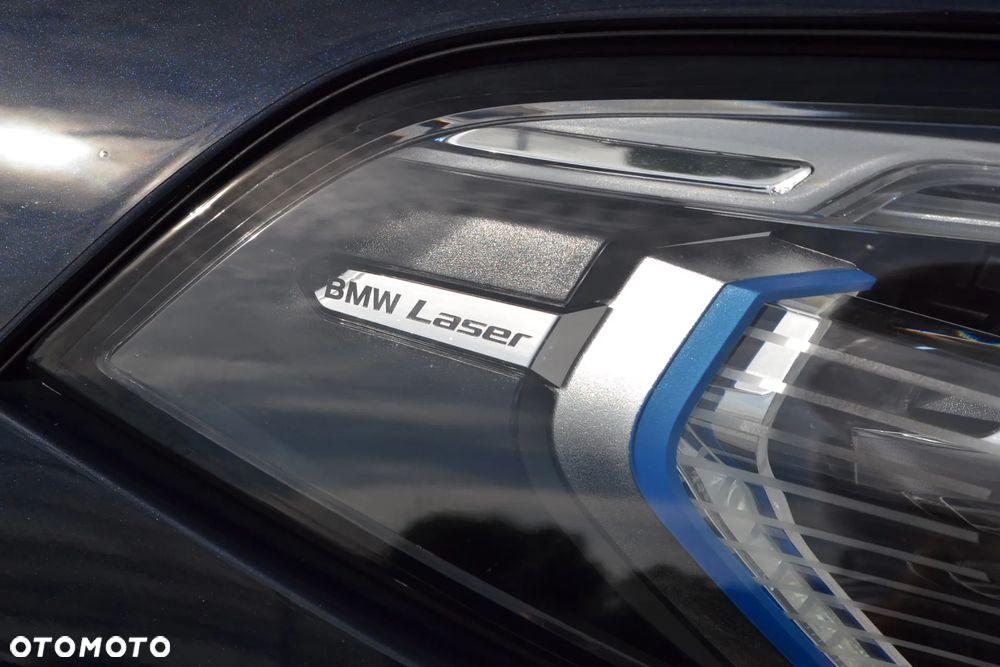 BMW X7 M50i sport - 17
