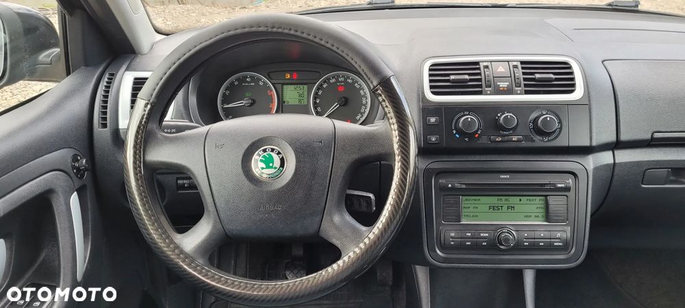 Skoda Fabia 1.2 HTP Elegance - 13