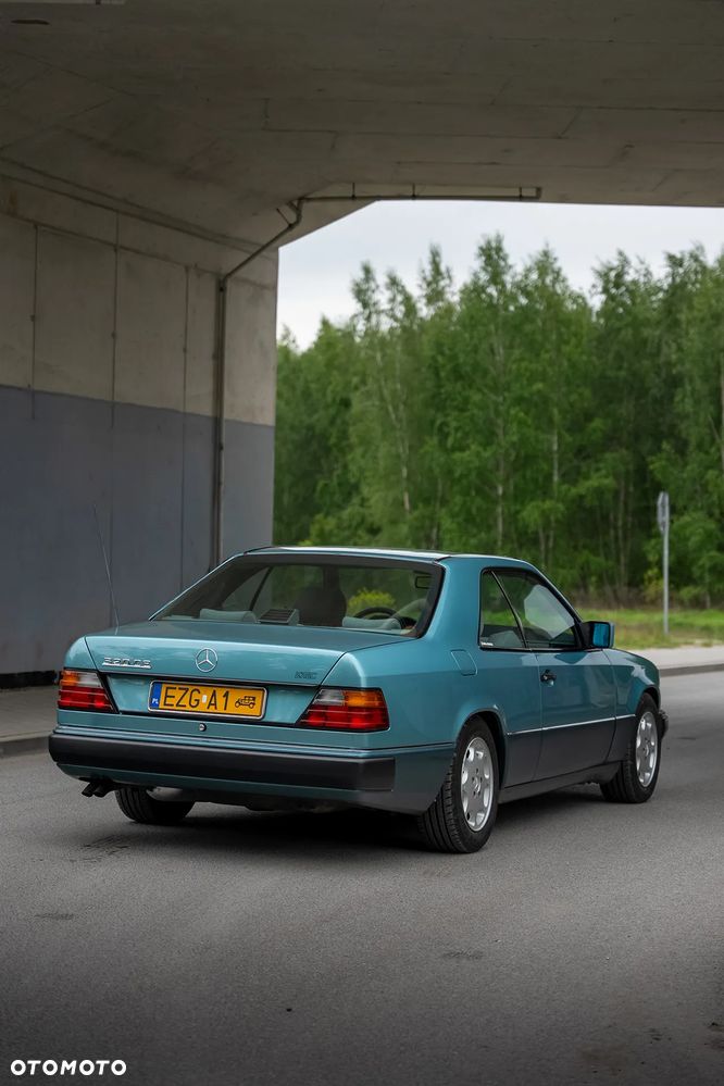 Mercedes-Benz W124 (1984-1993) - 3