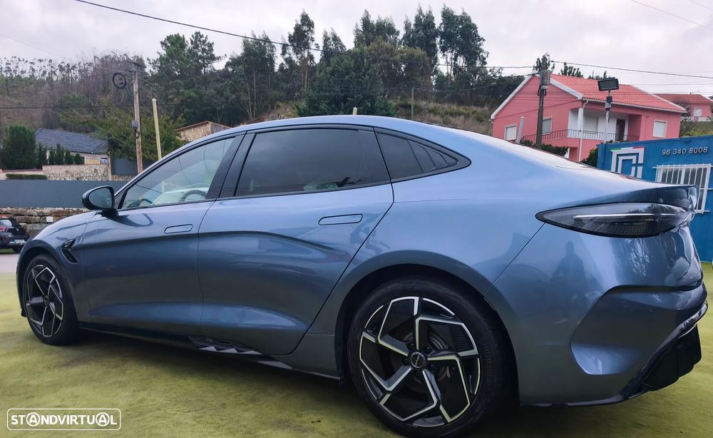 BYD Seal Excellence - 4