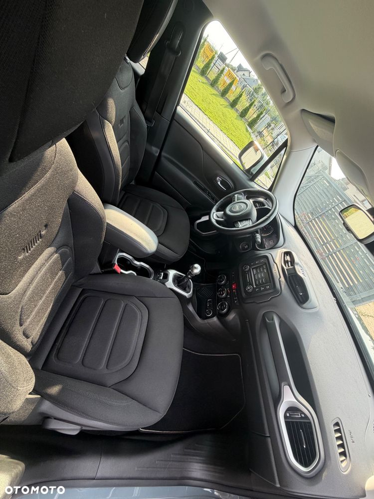 Jeep Renegade 1.4 MultiAir Limited - 16
