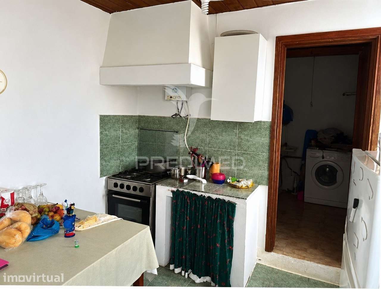 Casa tradicional com terreno nas Ribeiras, Lajes do Pico - Grande imagem: 4/12