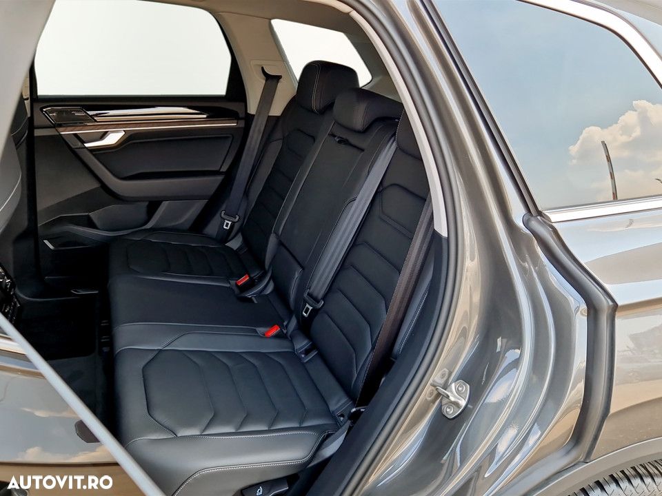 Volkswagen Touareg 3.0 V6 TDI SCR 4Motion Automatik Elegance - 16