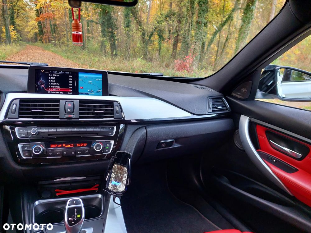 BMW Seria 3 335d xDrive Edition M Sport Shadow - 16