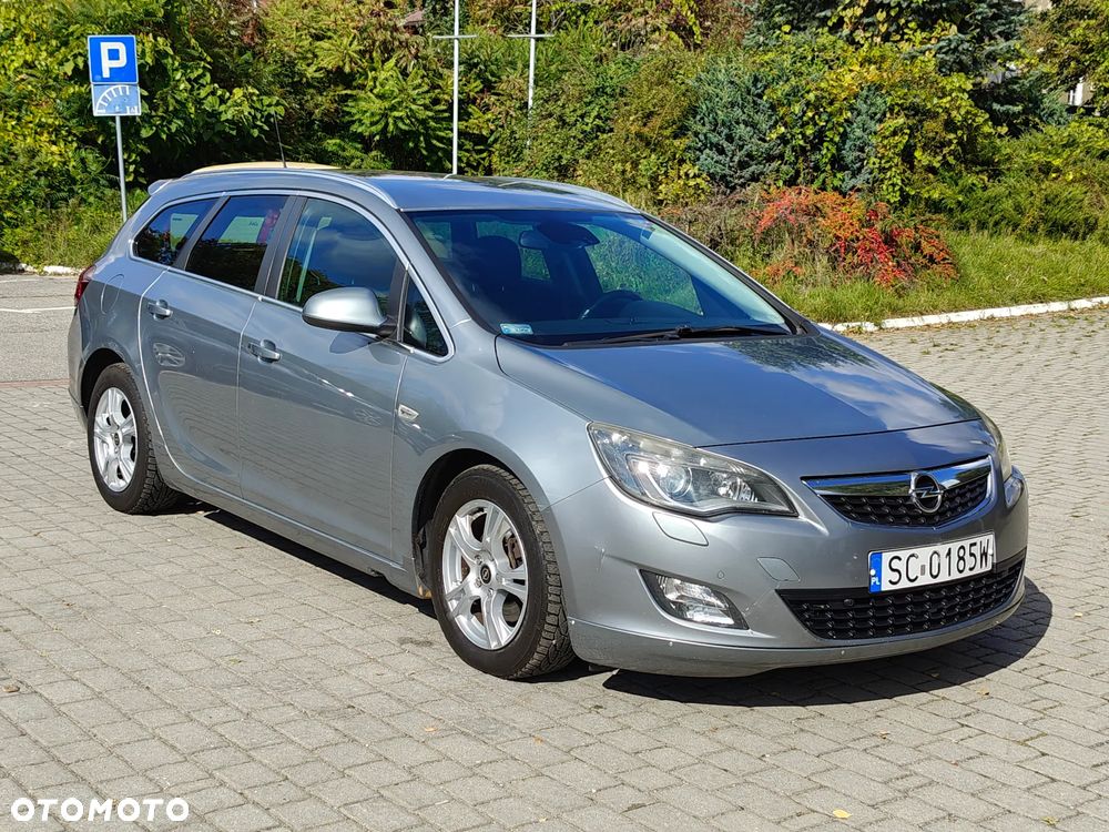 Opel Astra 2.0 CDTI DPF Cosmo - 28