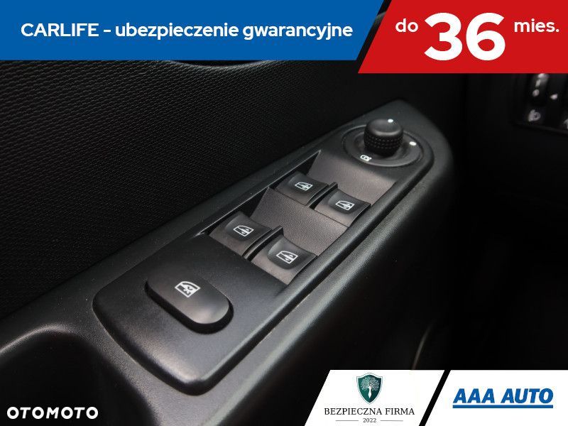 Renault Captur - 19
