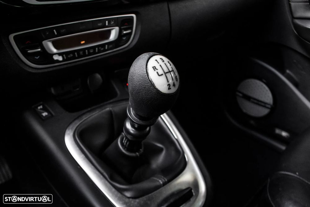 Renault Grand Scénic Energy dCi 130 S&S Bose Edition - 18