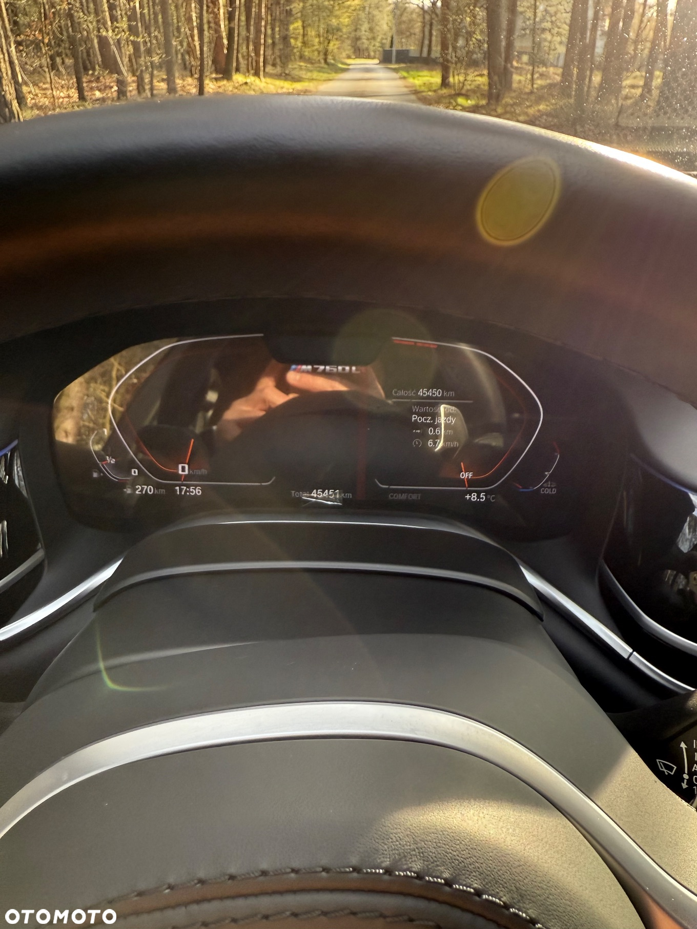 BMW Seria 7 M760Li xDrive - 31