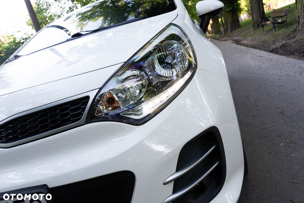 Kia Rio 1.4 L - 34