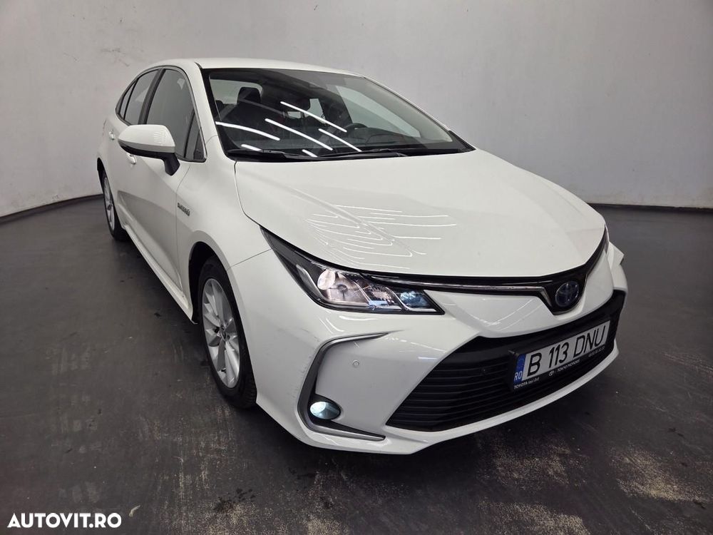 Toyota Corolla 1.8 HSD Dynamic - 3