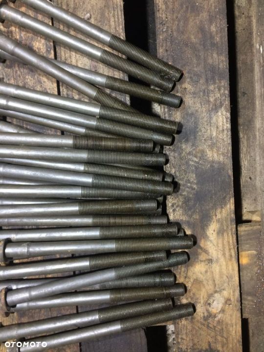 śruba śruby głowicy Man d20 , man tga - 1