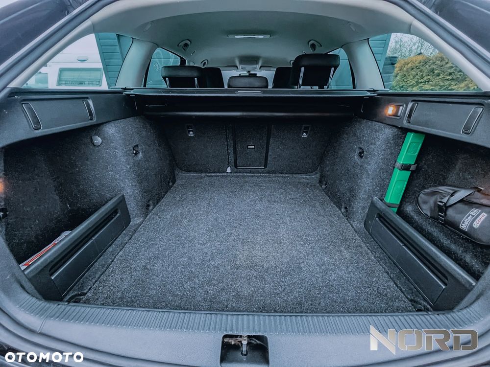 Skoda Octavia 1.8 TSI DSG Style - 28