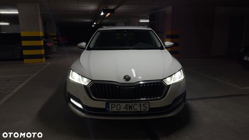 Skoda Octavia 1.5 TSI ACT Clever DSG - 3