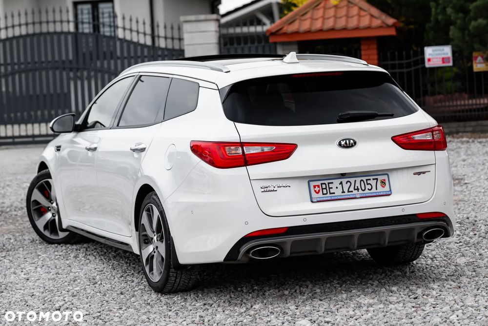 Kia Optima 2.0 T-GDI GT - 11