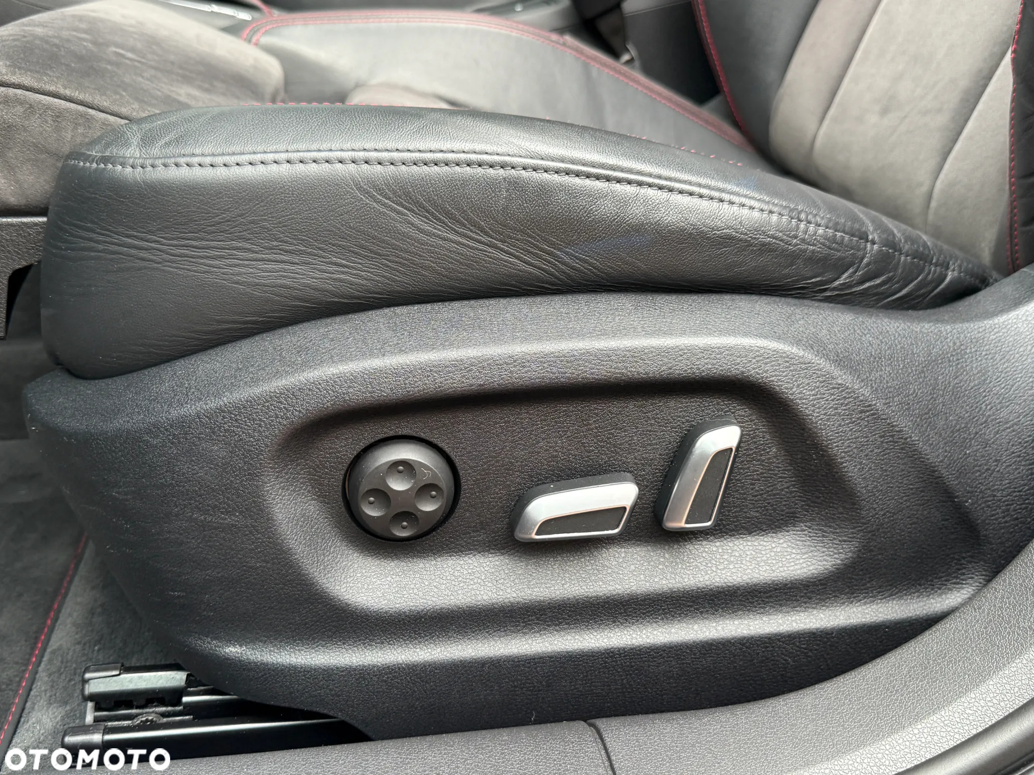 Audi Q3 2.0 TDI Quattro Sport S tronic - 24