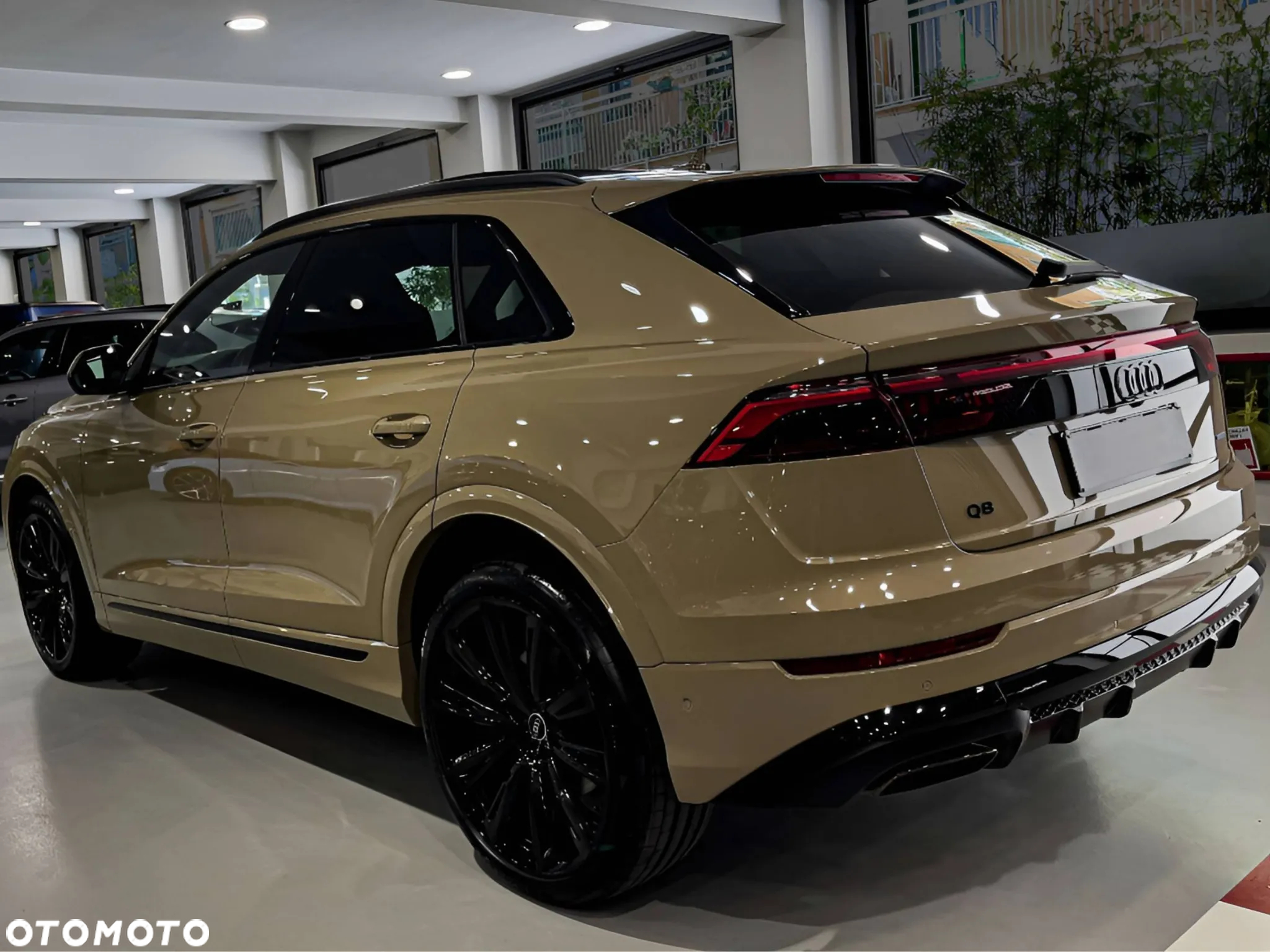 Audi Q8 - 2