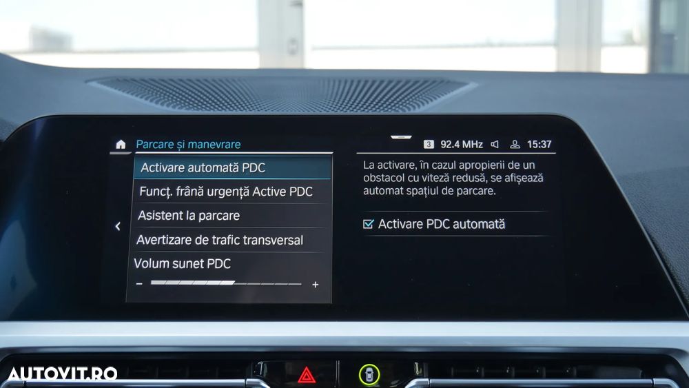 BMW Seria 3 330e Aut. Sport Line - 32