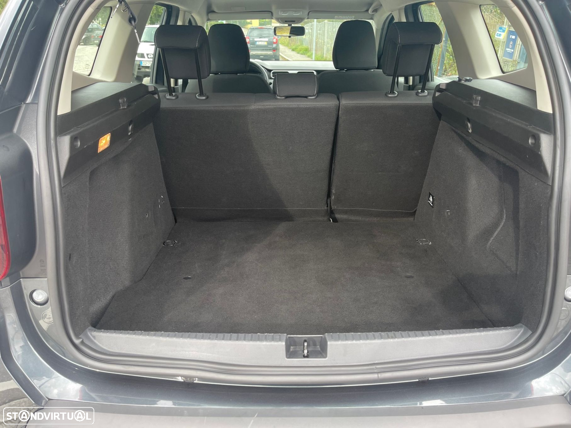 Dacia Duster 1.0 TCe Comfort - 10