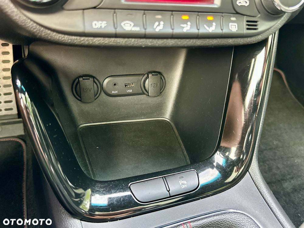 Kia Ceed 1.6 T-GDI GT L - 33
