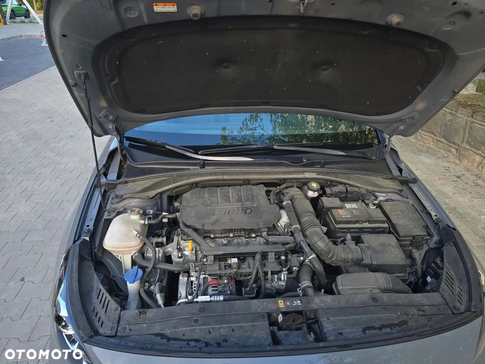 Hyundai i30 1.5 T-GDI 48V Executive - 8