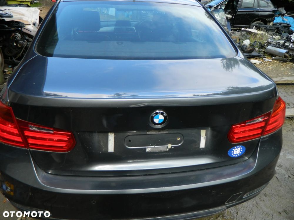 BMW F30 B39 mineralgrau na części - 11