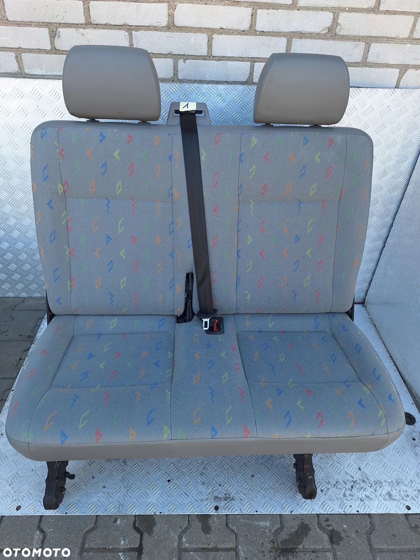 FOTEL KANAPA DWÓJKA 2 RZĄD SKŁADANY - VW TRANSPORTER T5 CARAVELLE - 1