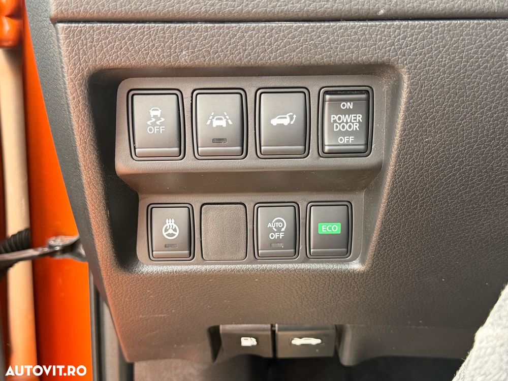 Nissan X-Trail 2.0 dCi ALL-MODE 4x4i Xtronic Tekna - 34